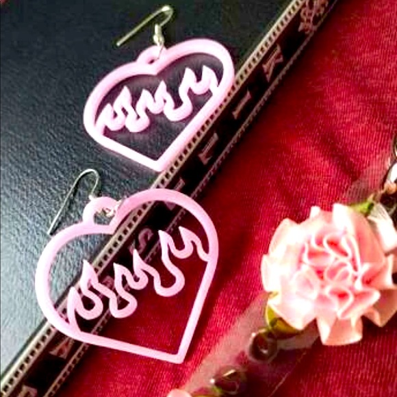 Heart earrings - Picture 5 of 8